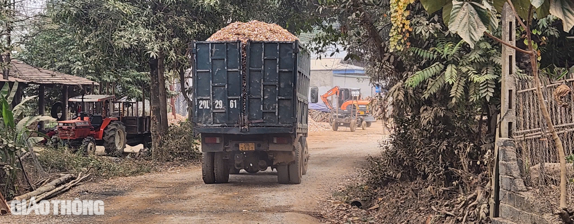 Bất an trên tuyến đường liên xã đi 3km mất hơn nửa giờ ở Thái Nguyên- Ảnh 9.