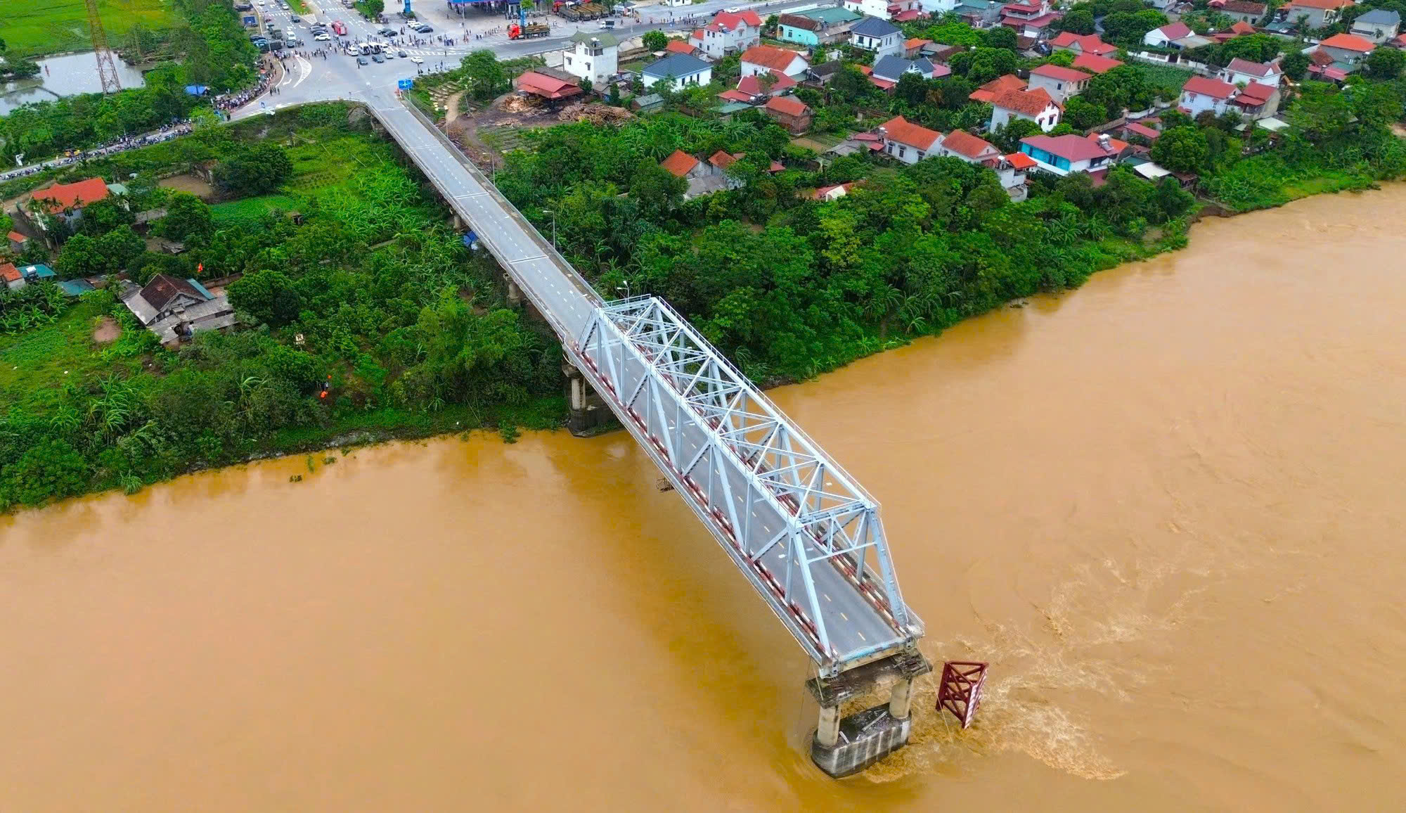 Hơn 635 tỷ đồng đầu tư cầu Phong Châu mới- Ảnh 1.