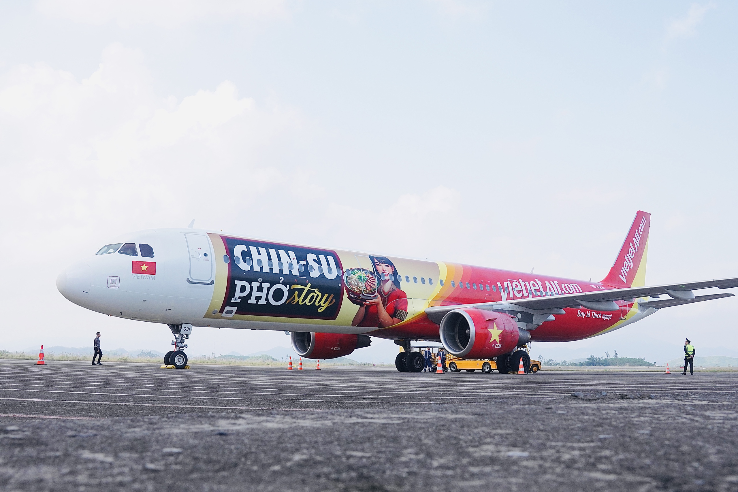 Tận hưởng hương vị Phở Story trên độ cao 10.000m cùng Vietjet- Ảnh 2.