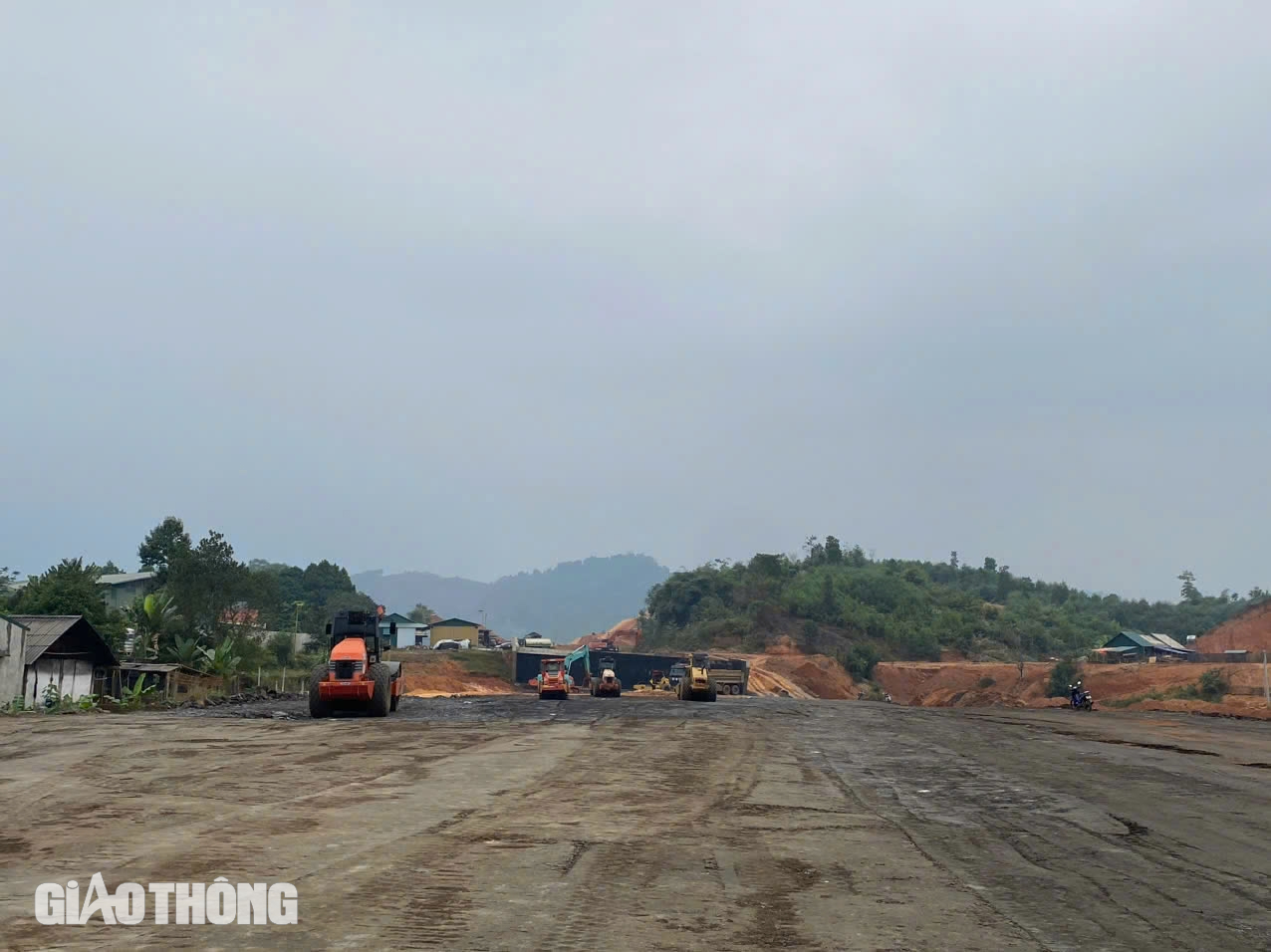 Cao tốc Tuyên Quang - Hà Giang: Dầm mưa thi công, quyết tâm đưa dự án về đích đúng hẹn- Ảnh 2.