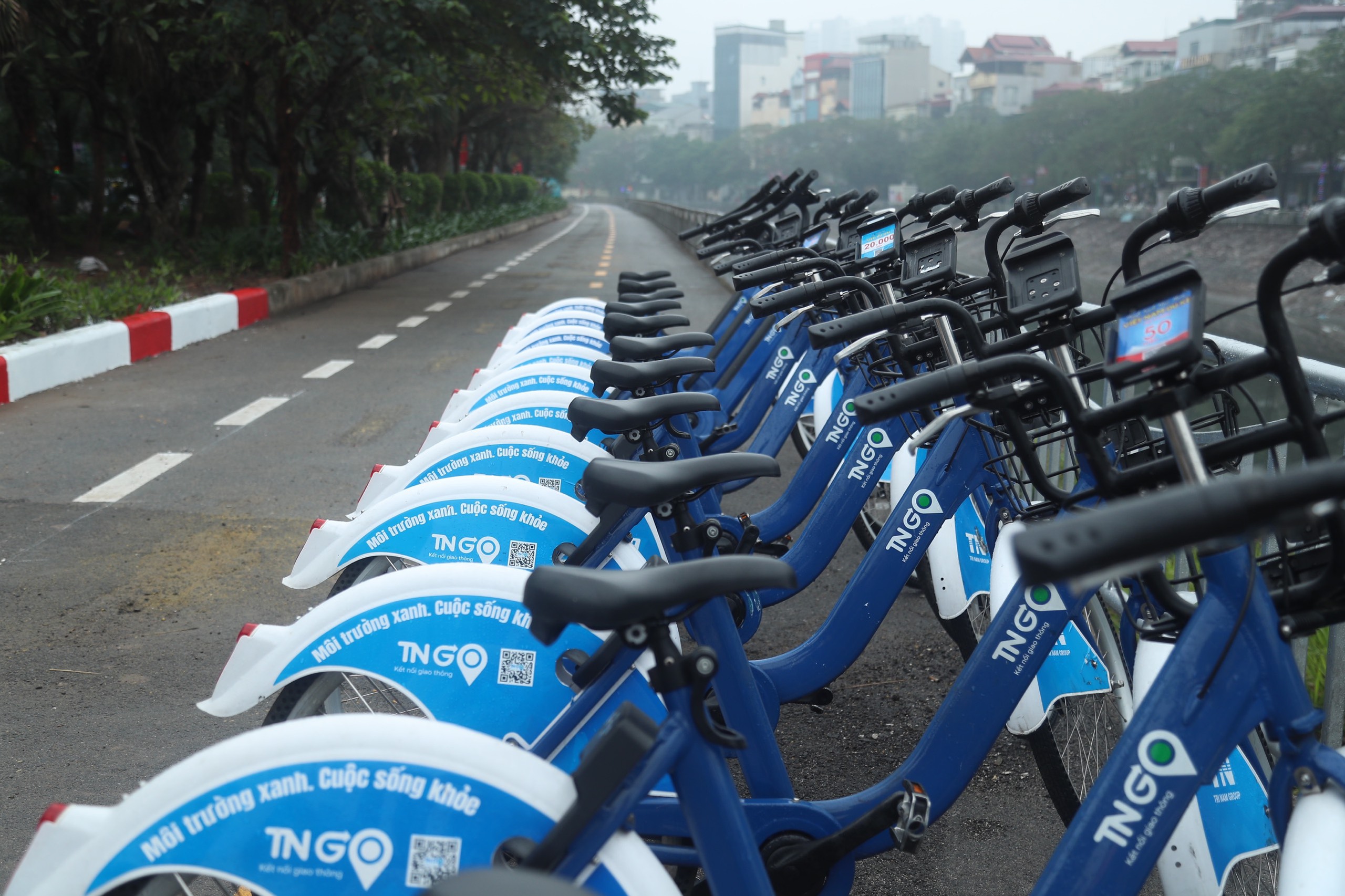 Hà Nội: Chính thức khánh thành làn đường riêng cho xe đạp- Ảnh 2.