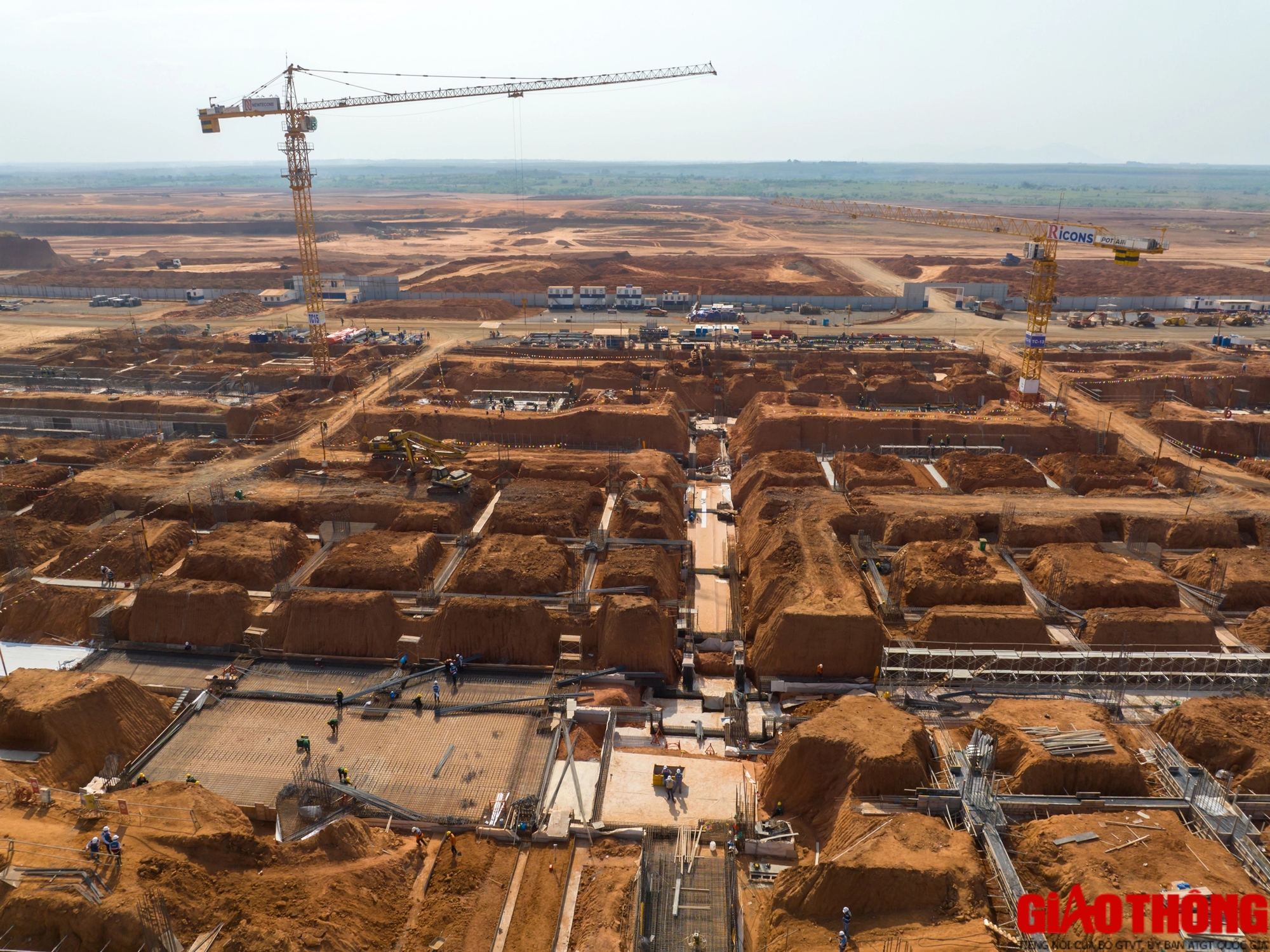 2.000 kỹ sư, công nhân miệt mài thi công nhà ga sân bay Long Thành những ngày giáp Tết- Ảnh 2.