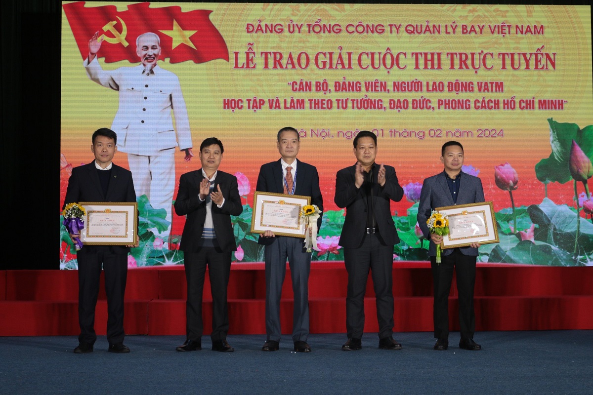 VATM trao giải cuộc thi học tập và làm theo tư tưởng, đạo đức Chủ tịch Hồ Chí Minh- Ảnh 3.