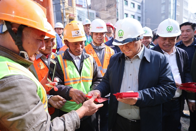 Thủ tướng: Metro Nhổn - ga Hà Nội càng kéo dài càng đội vốn, hiệu quả đầu tư thấp- Ảnh 4.