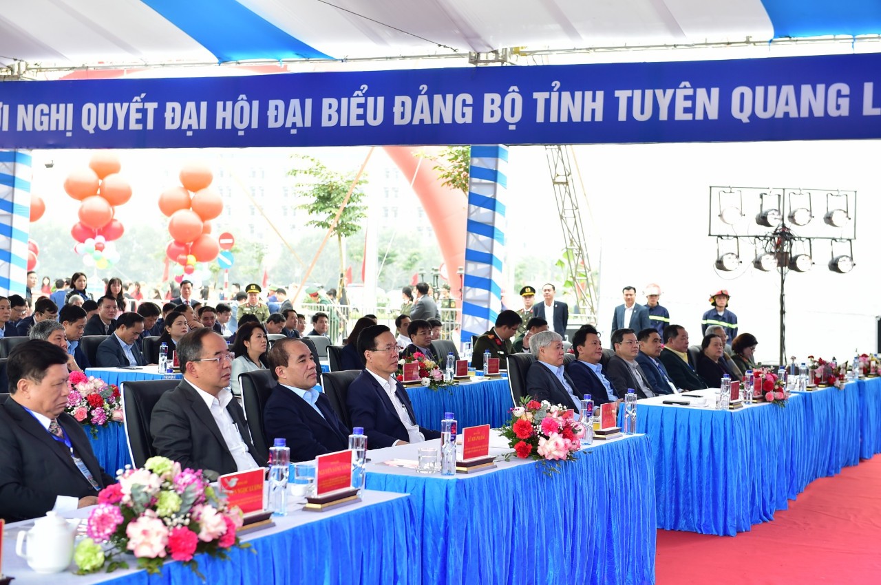 Khánh thành dự án đường đô thị gần 700 tỷ ở Tuyên Quang, giảm tải cho QL2- Ảnh 1.