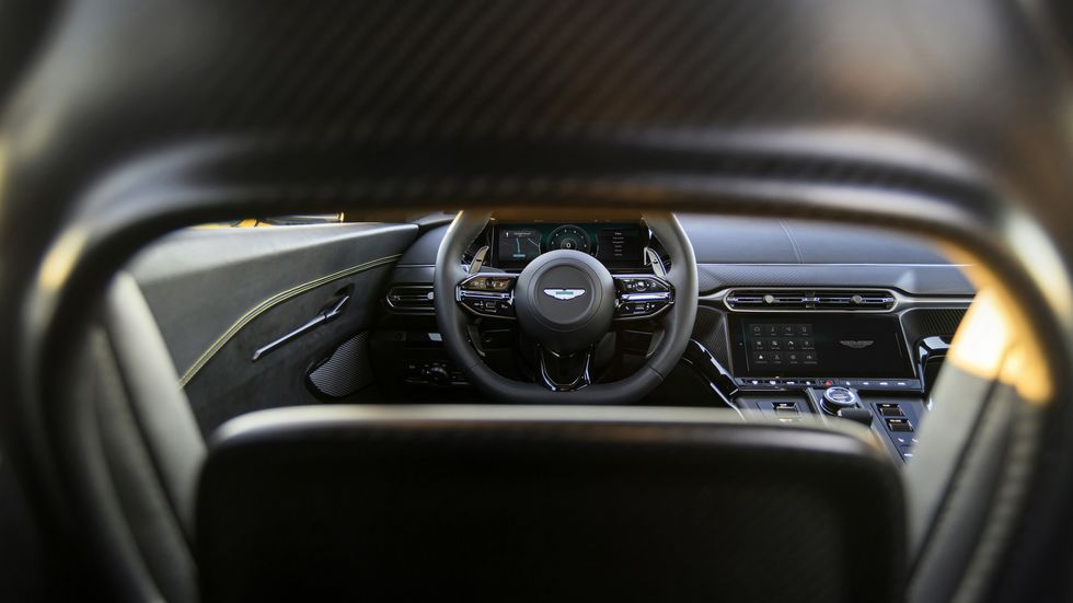 Aston Martin Vantage ra mẫu mới, mạnh mẽ hơn- Ảnh 7.