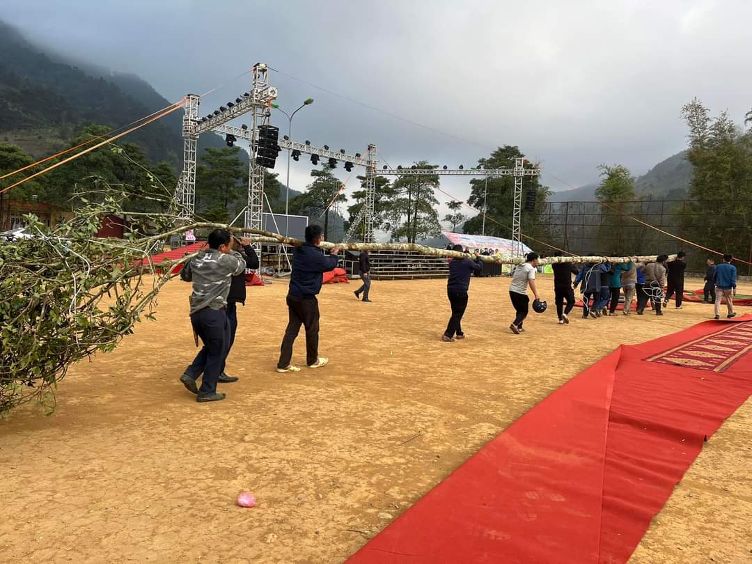 Độc đáo lễ hội Gầu Tào của người Mông ở Yên Bái- Ảnh 2.