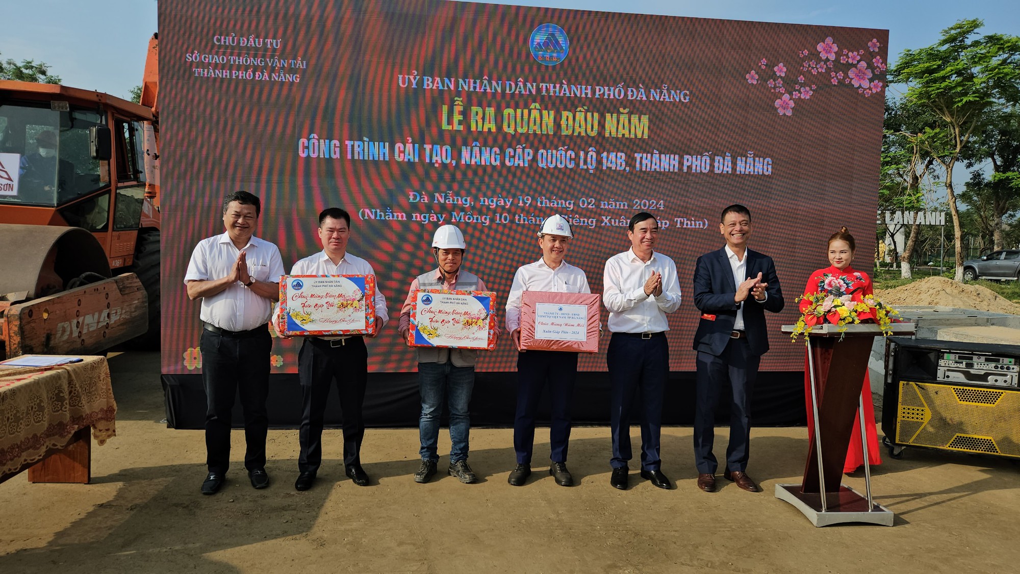 Chủ tịch Đà Nẵng thúc tiến độ 2 dự án giao thông nghìn tỷ- Ảnh 1.