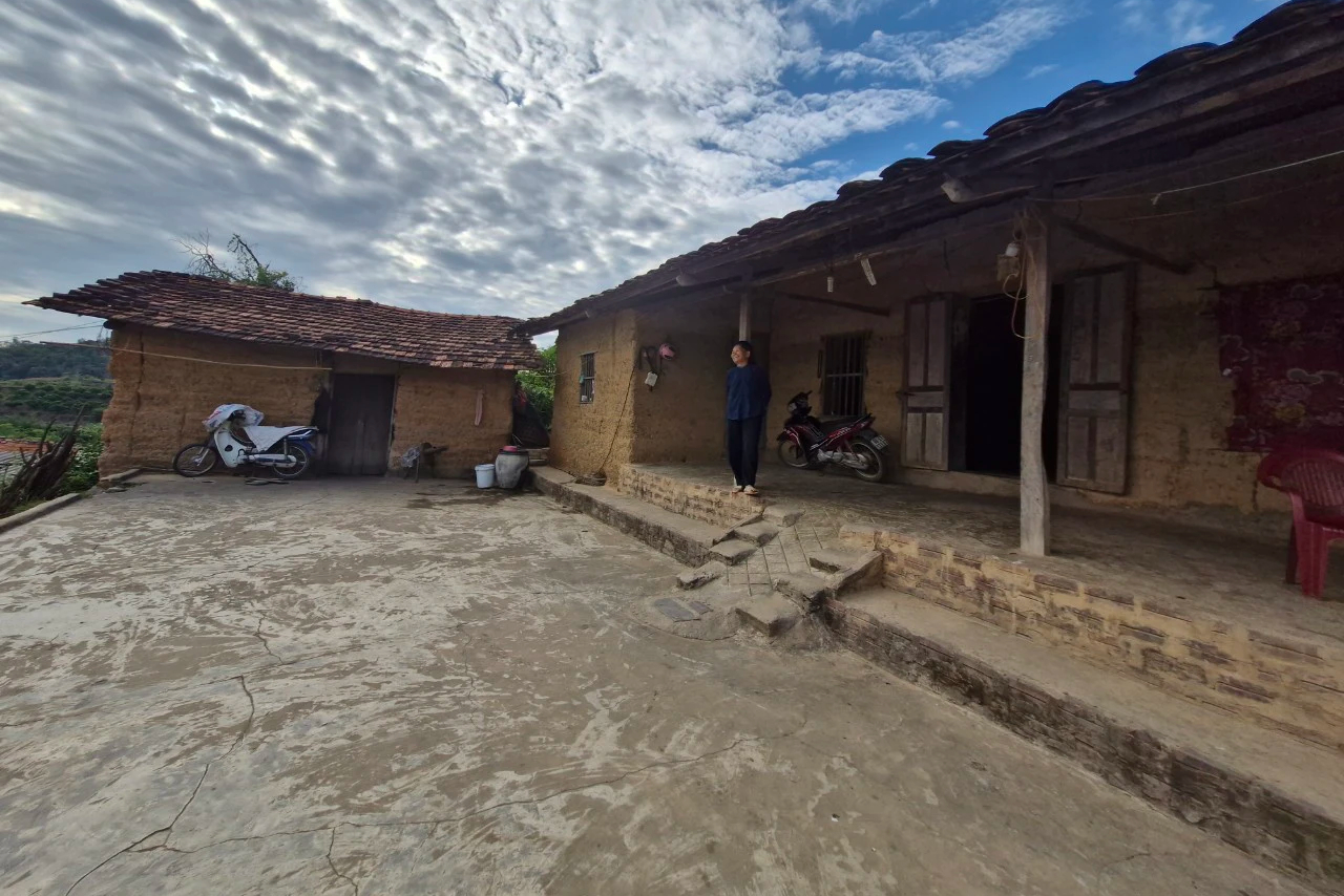 Độc đáo ngôi làng cổ có 17 căn nhà xây bằng đất đỏ ở Bắc Giang- Ảnh 3.
