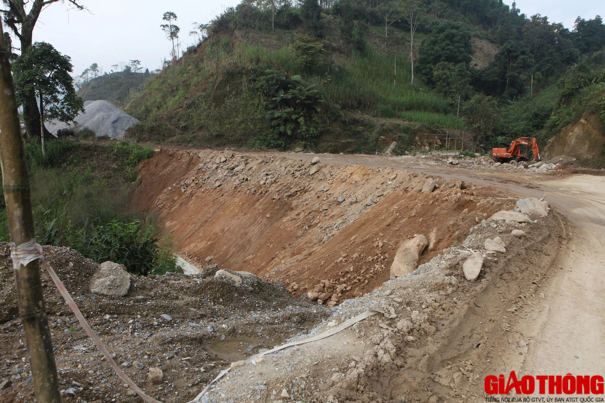 Hà Giang: Tỉnh lộ 1.500 tỷ đồng có về đích đúng hẹn?- Ảnh 17.