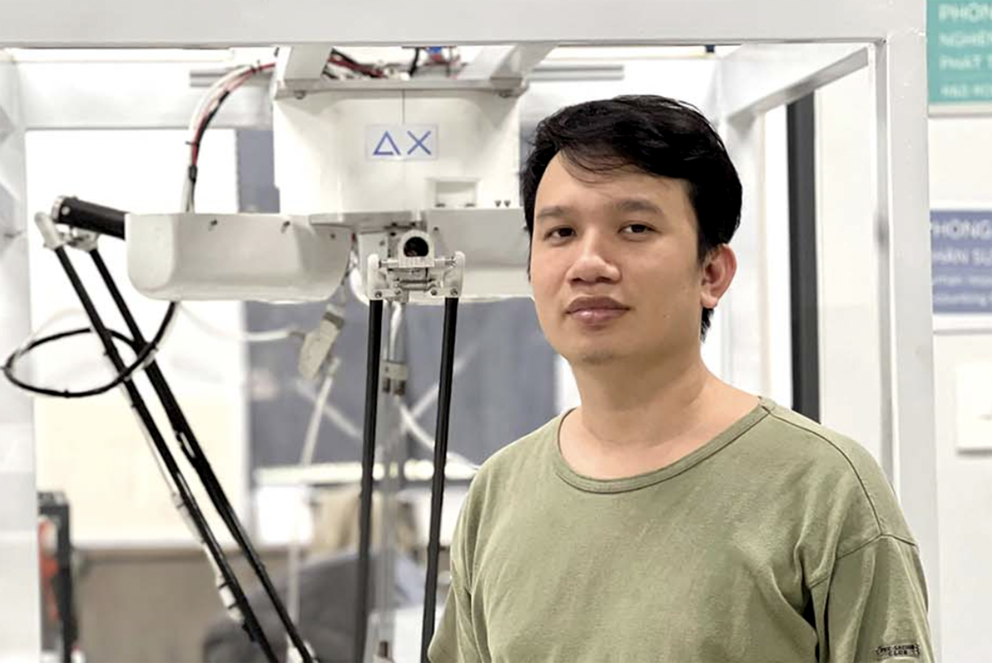 Từ chối triệu đô, CEO 9X nuôi giấc mơ robot Việt- Ảnh 2.