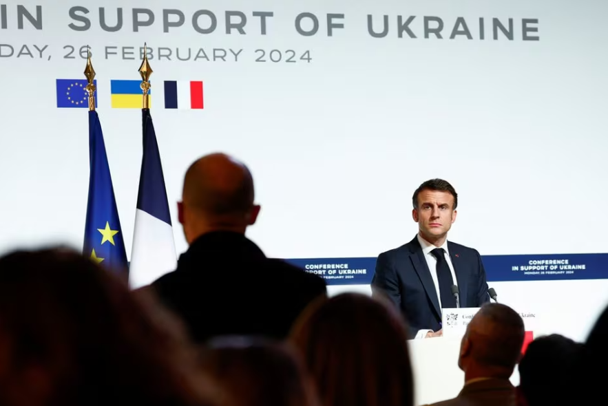 Ông Macron: Nếu không viện trợ cho Ukraine, Nga có thể tấn công các quốc gia NATO- Ảnh 1.