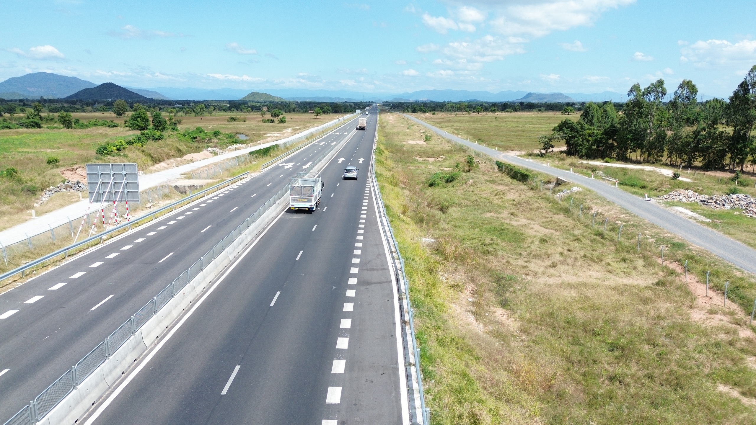 Bình Thuận xây sân bay, mở đường kết nối cao tốc để 