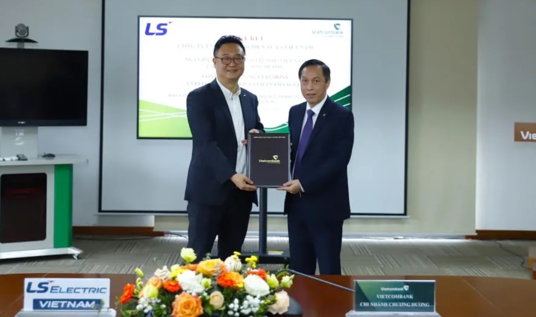 Vietcombank Chương Dương và công ty LSEV ký kết hợp đồng tài trợ vốn ngắn hạn- Ảnh 1.