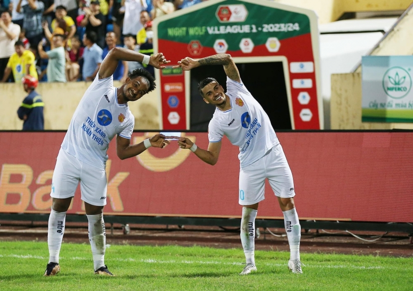 Tiền đạo Brazil muốn khoác áo tuyển Việt Nam lọt top 15 chân sút hàng đầu thế giới- Ảnh 1.