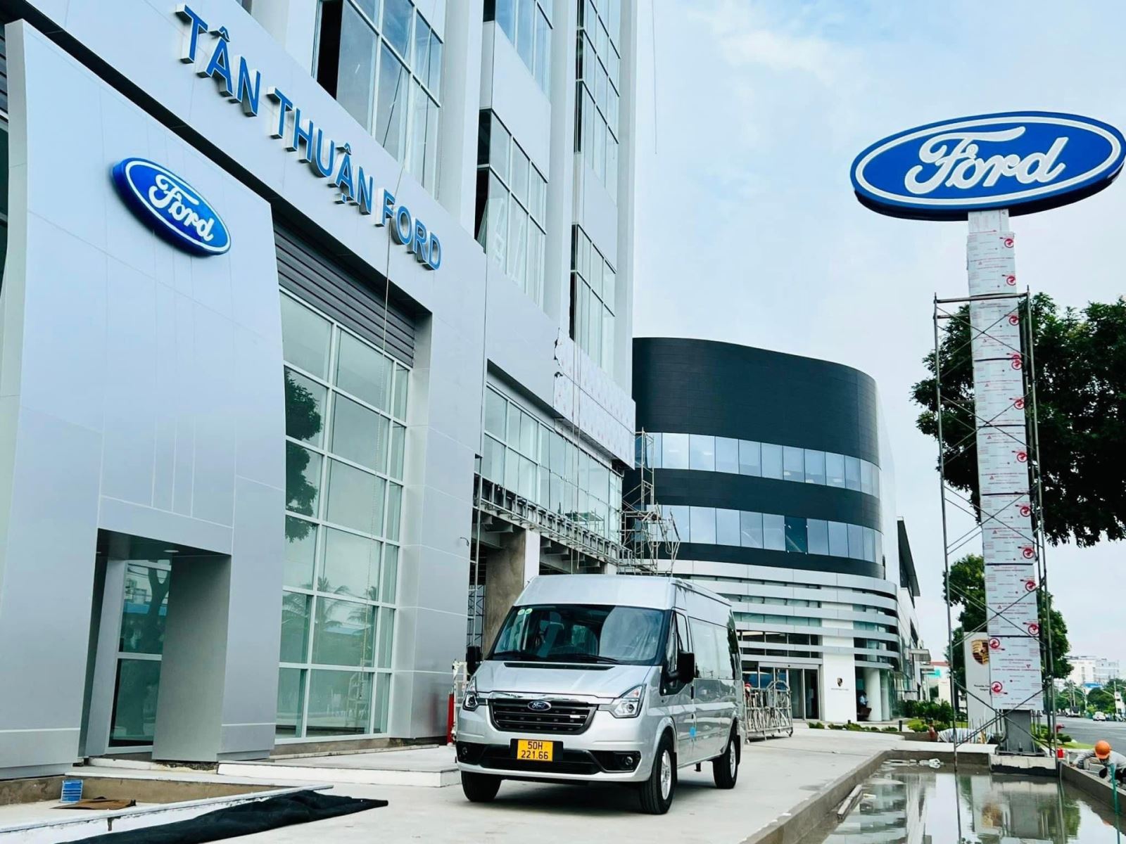 Nhà phân phối xe Ford bị truy thu thuế 5,7 tỷ đồng- Ảnh 1.