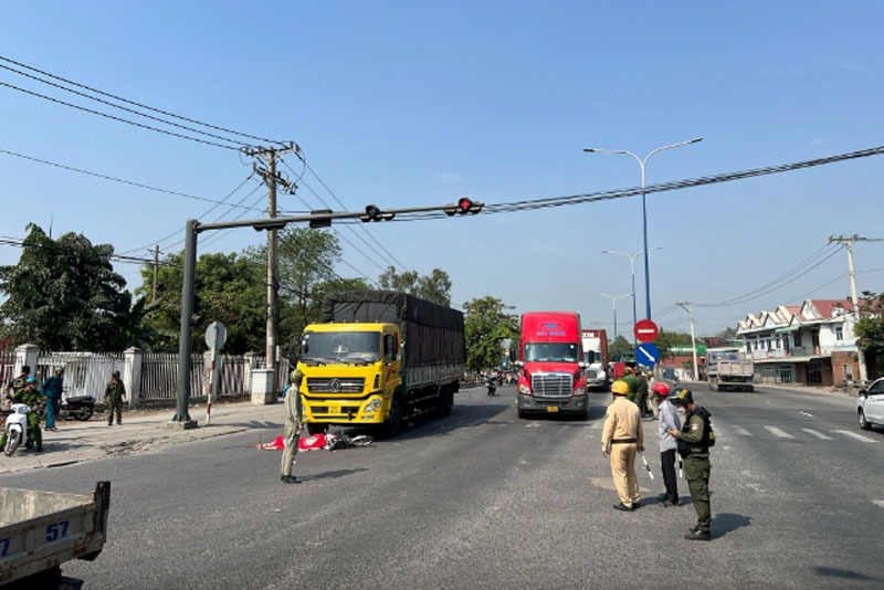 Hiện trường vụ tai nạn thương tâm.