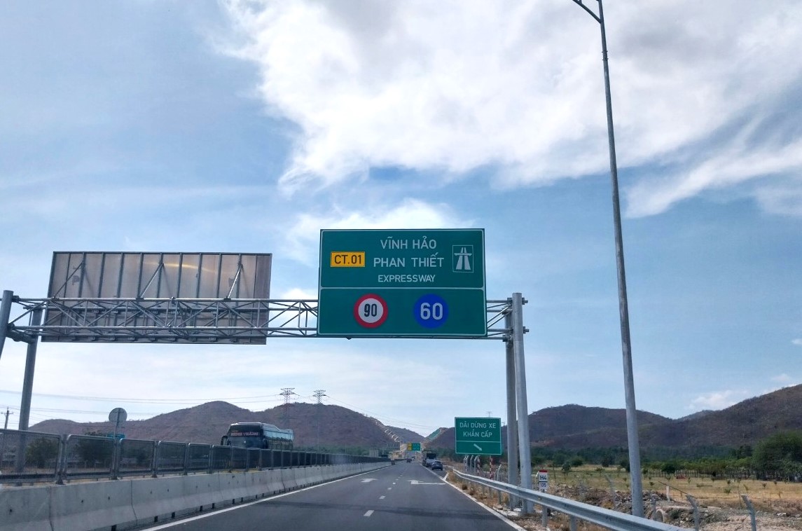 Cao tốc Vĩnh Hảo - Phan Thiết nâng tốc độ tối đa lên 90km/h từ ngày 6/2- Ảnh 2.