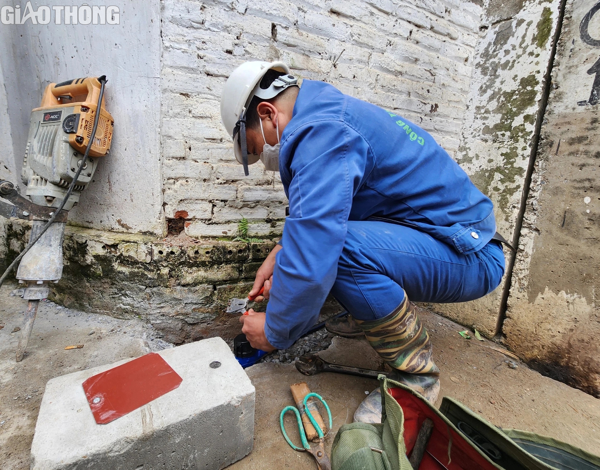 1.400 hộ dân xã đảo ở Hà Nội được cấp nước sạch ngày 28 Tết- Ảnh 2.