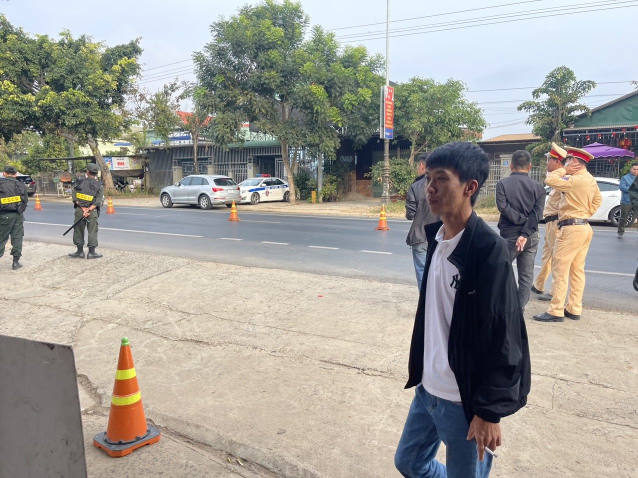 Kẻ cướp ngân hàng Lâm Đồng nổ súng bắn bảo vệ- Ảnh 2.