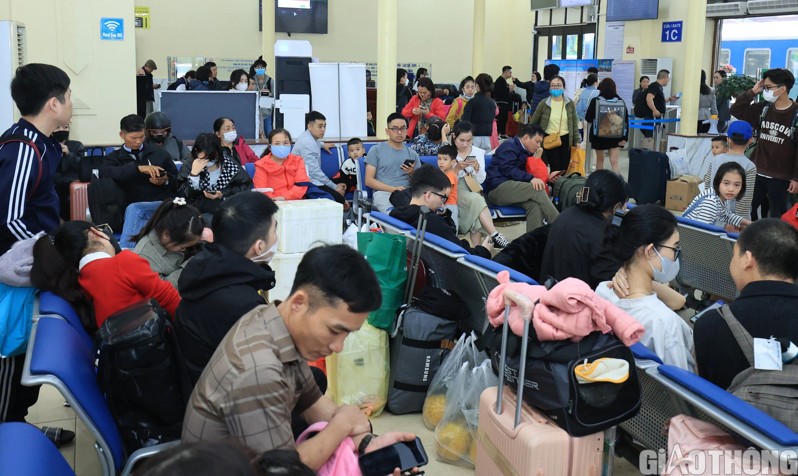 Ga Hà Nội đông nghẹt khách ngày cuối trước kỳ nghỉ Tết- Ảnh 12.