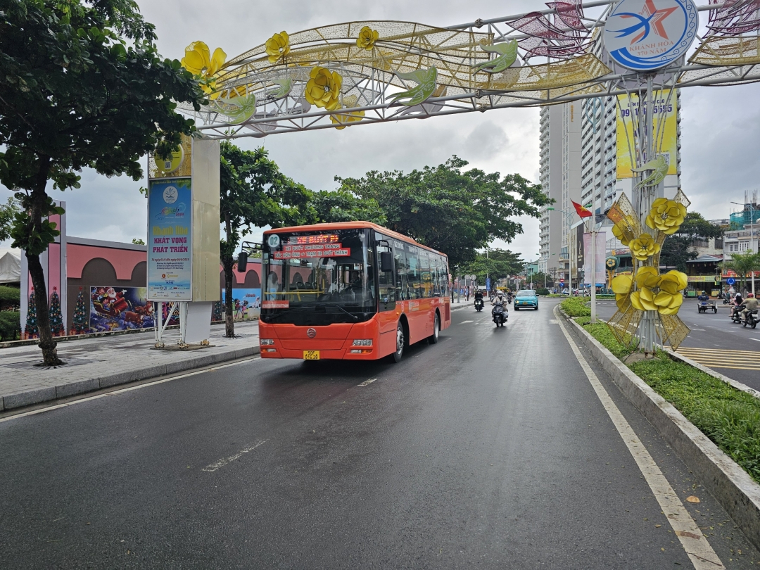 Khánh Hoà tạm dừng hầu hết các tuyến xe buýt trợ giá ngày Tết- Ảnh 2.