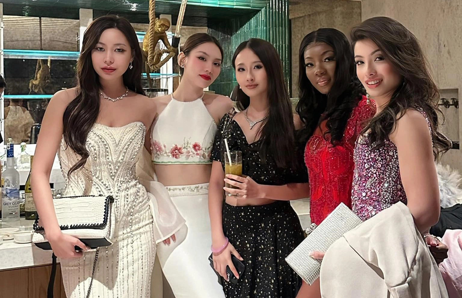 Chuyên trang sắc đẹp quốc tế dự đoán Mai Phương sẽ đăng quang Miss World 2024- Ảnh 2.