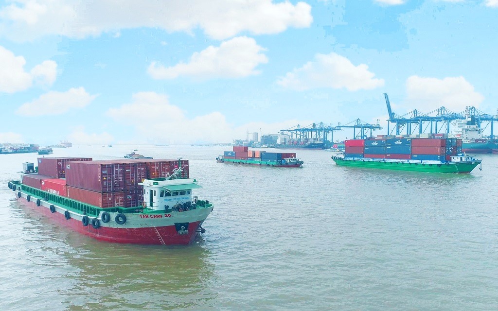 Gỡ vướng vận tải container đường thủy Hải Phòng - Ninh Bình