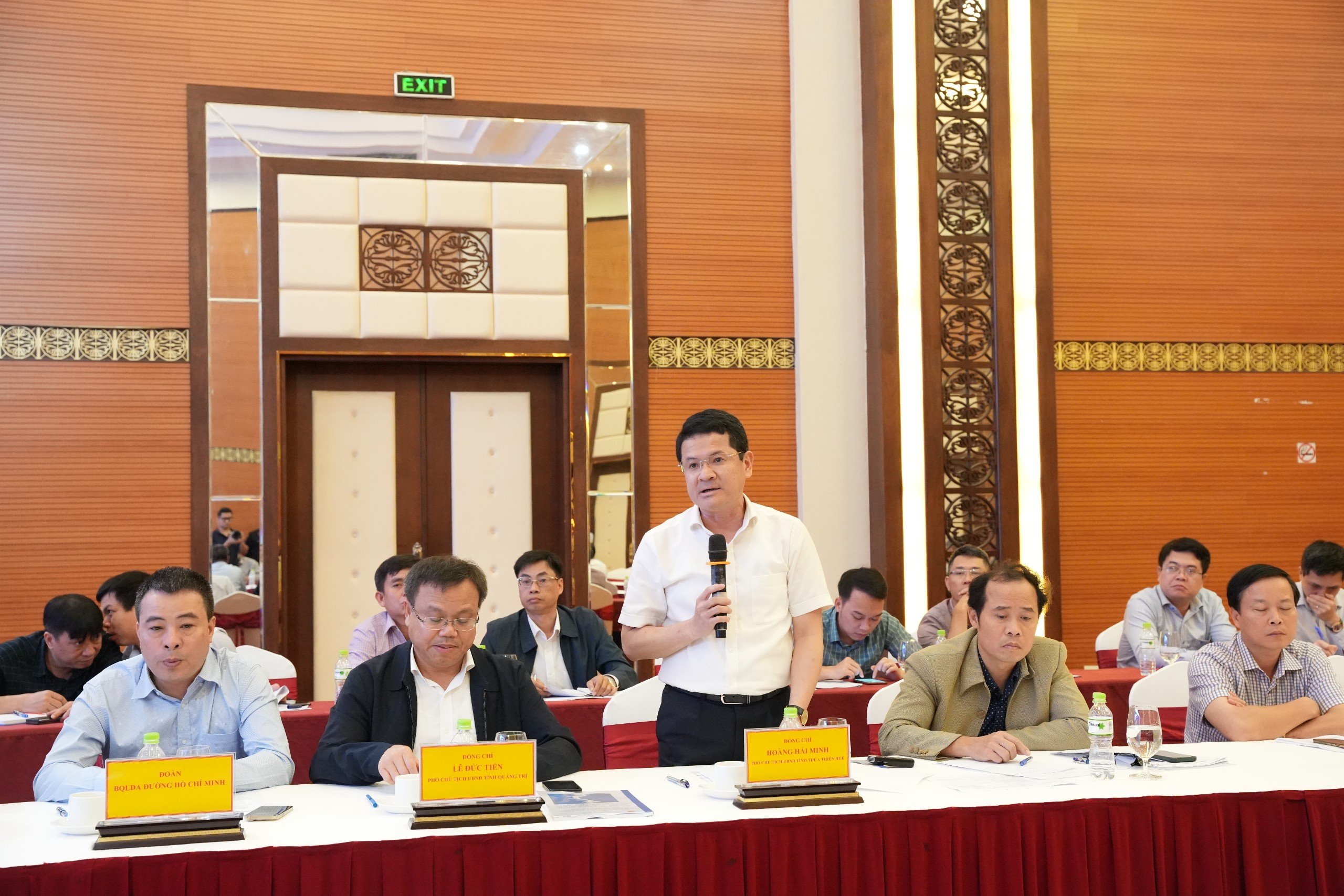 Địa phương mong Quốc hội ưu tiên nguồn lực đầu tư cao tốc Cam Lộ - La Sơn lên 4 làn xe- Ảnh 5.