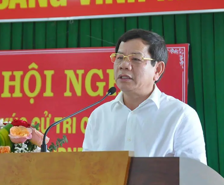 Chủ tịch Quảng Ngãi Đặng Văn Minh bị đề nghị kỷ luật- Ảnh 1.
