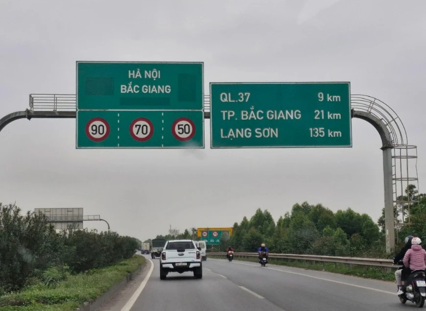 QL1 giới hạn tốc độ theo làn như cao tốc ở Bắc Ninh: Mỗi ngày có hơn 50 người vi phạm- Ảnh 3.