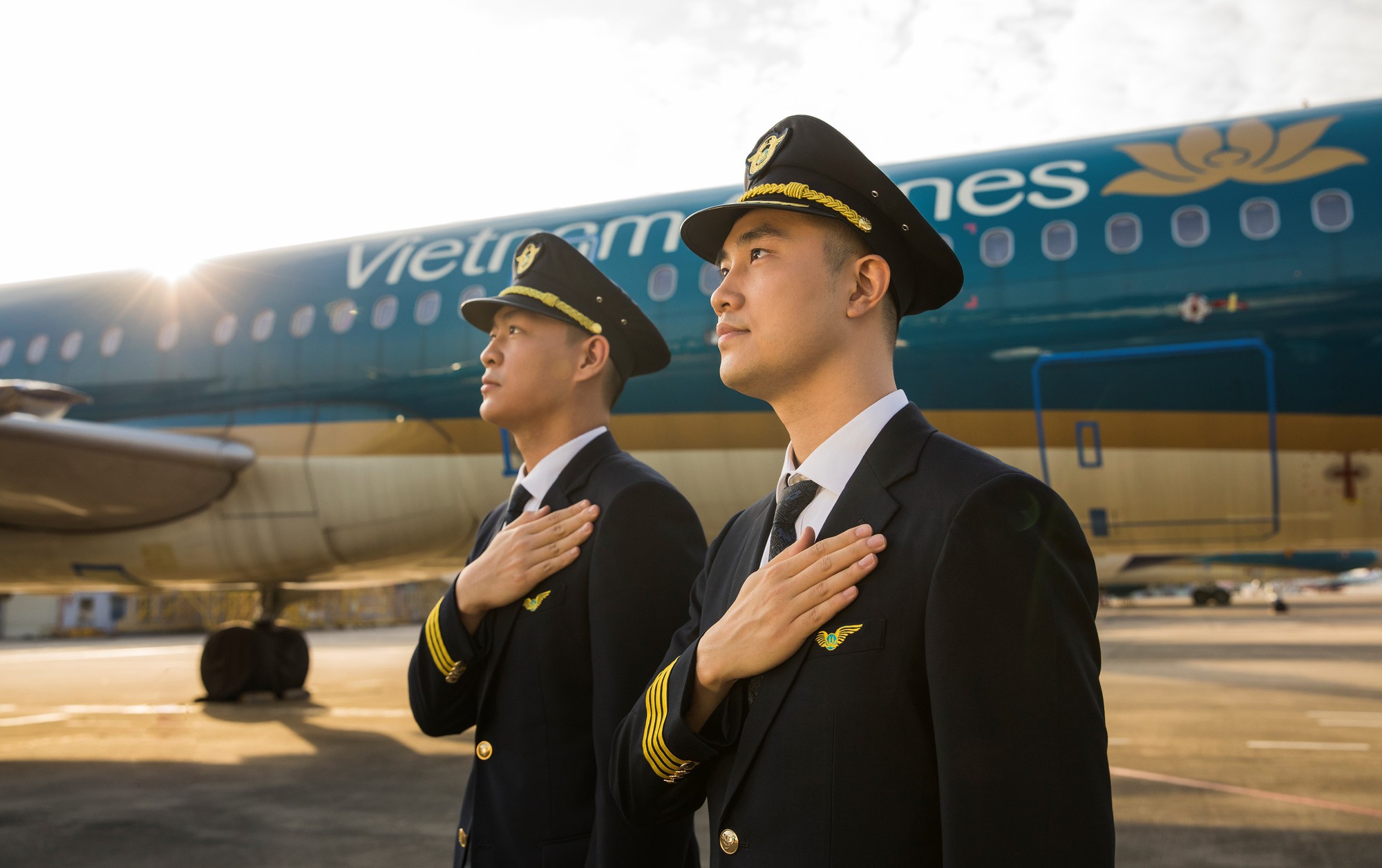 Sắp có trung tâm huấn luyện phi công, tiếp viên hàng không tại Lâm Đồng- Ảnh 1.