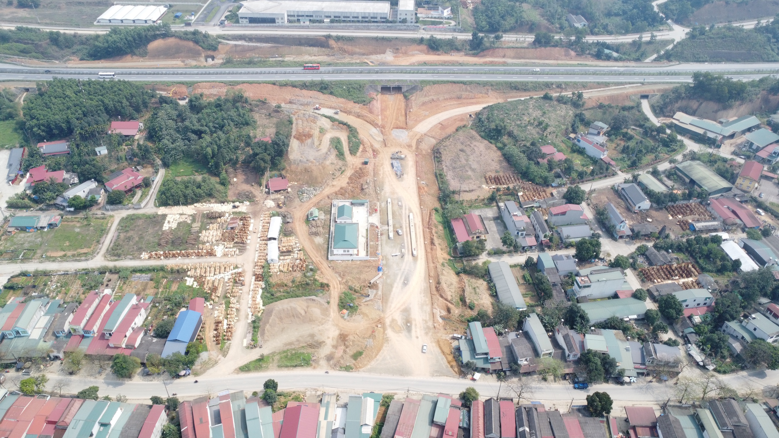 Toàn cảnh nút giao 362 tỷ đồng nối TP Yên Bái với cao tốc Nội Bài - Lào Cai- Ảnh 12.