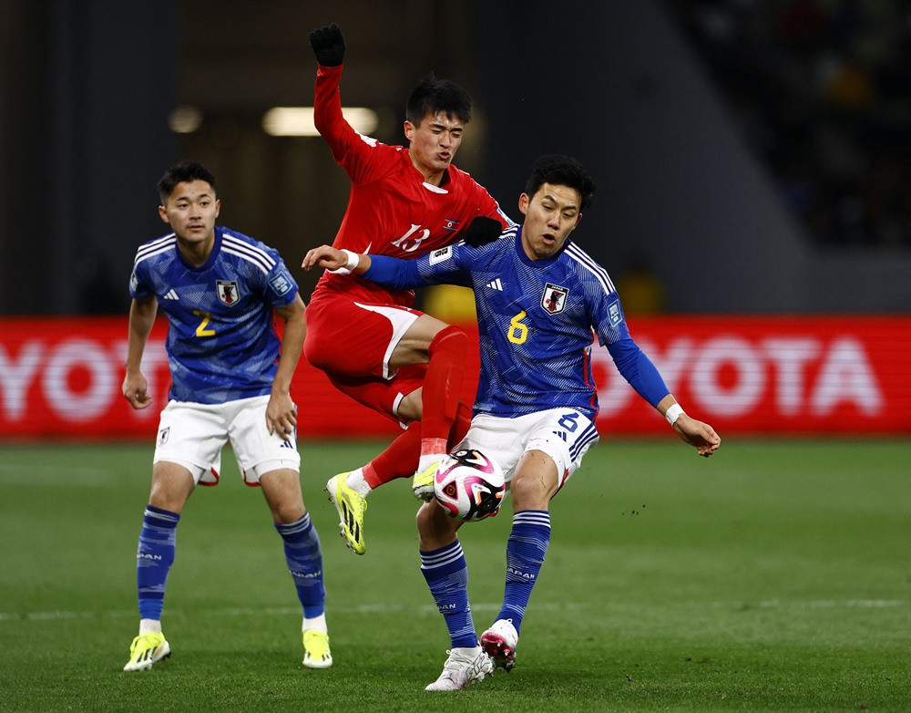 Triều Tiên có hành động khiến tất cả ngỡ ngàng tại giải đấu tuyển Việt Nam đang dự- Ảnh 1.