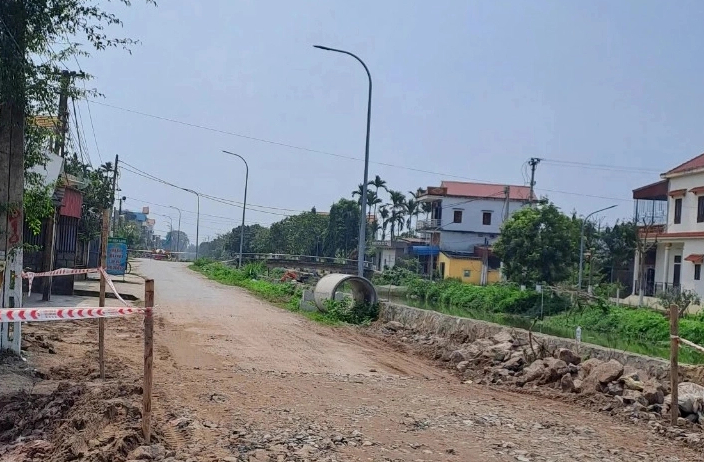 Nam Định: Đã khắc phục tình trạng thi công ẩu ở đường liên xã- Ảnh 2.