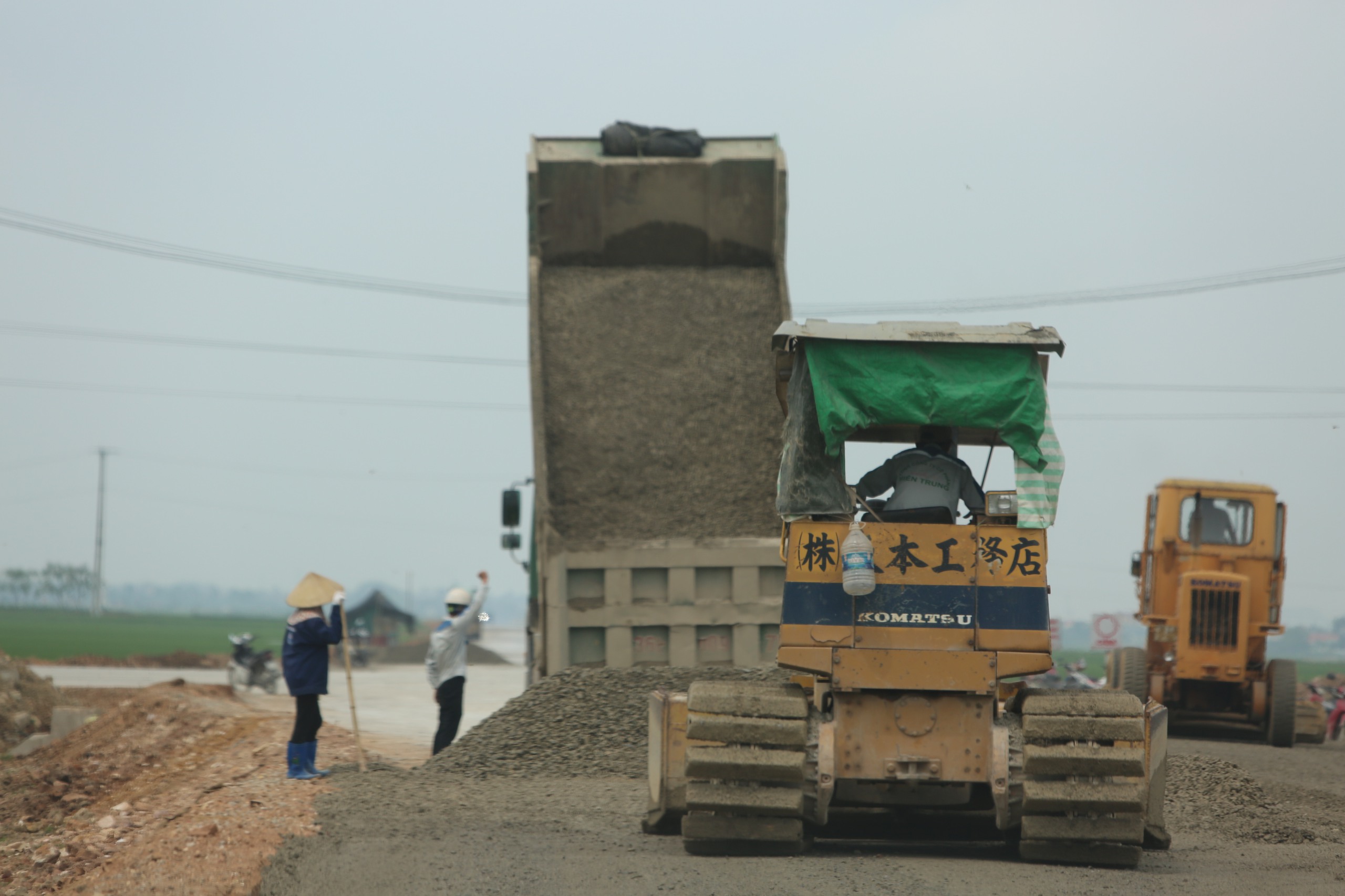 Nút giao thứ 7 trên cao tốc Mai Sơn - QL45 đoạn qua Thanh Hóa sẽ hoàn thành vào dịp 30/4- Ảnh 3.