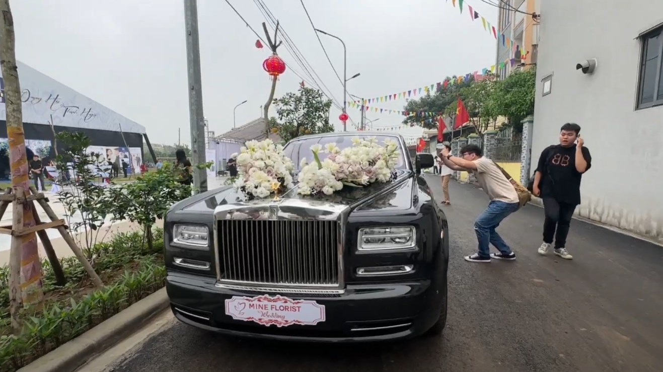 Chiếc Rolls-Royce làm xe dâu đám cưới Quang Hải có nguồn gốc thế nào?- Ảnh 3.