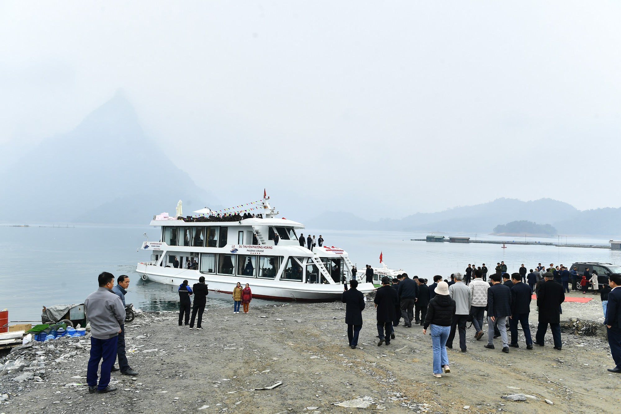Tuyên Quang: Đưa du thuyền gần 50 tỷ phục vụ du lịch hồ Na Hang- Ảnh 1.
