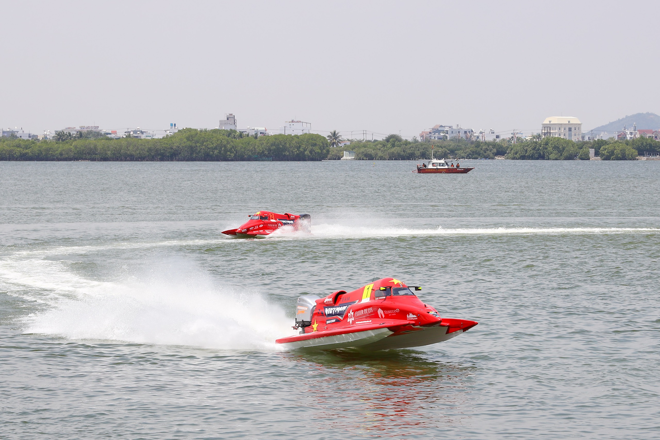 Quyền Chủ tịch nước dự khai mạc giải đua thuyền máy quốc tế lần đầu tổ chức tại Việt Nam- Ảnh 3.