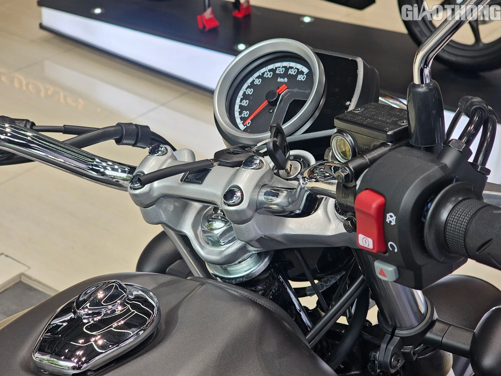 Cận cảnh Honda CB350 H'ness giá 130 triệu đồng tại đại lý- Ảnh 9.