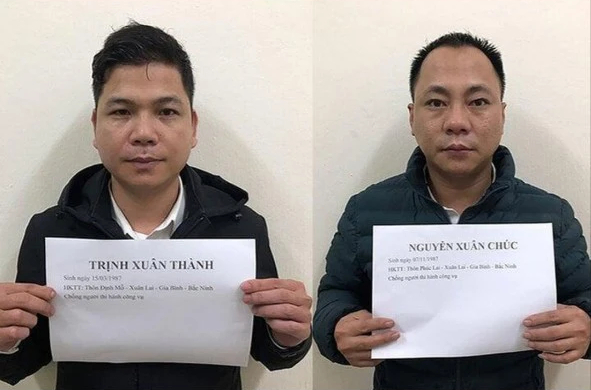 Khởi tố 2 thanh niên vi phạm nồng độ cồn, tấn công cảnh sát tại Bắc Ninh- Ảnh 1.