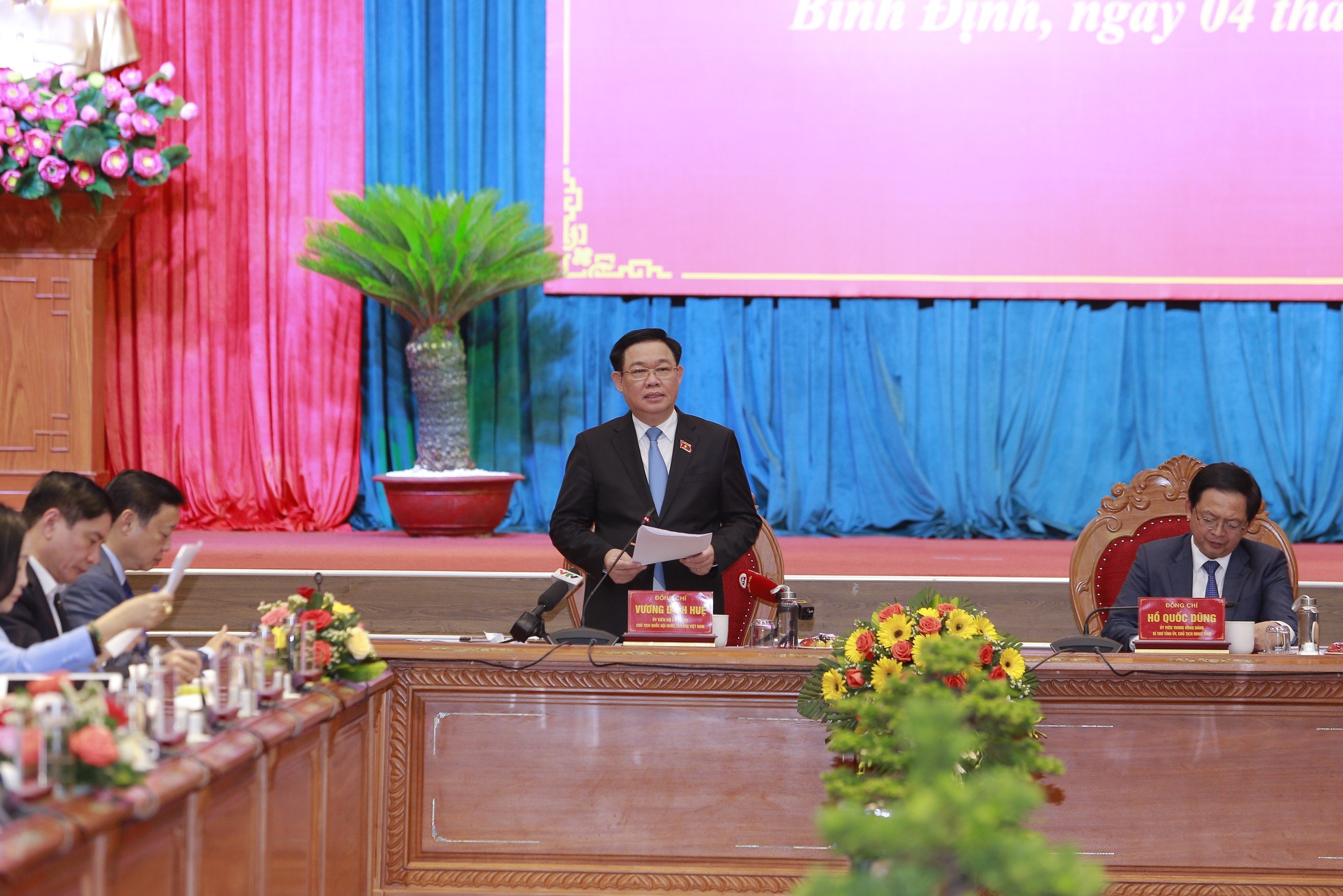 Chủ tịch Quốc hội: Sớm đề xuất phương án đầu tư cao tốc Quy Nhơn - Pleiku- Ảnh 1.