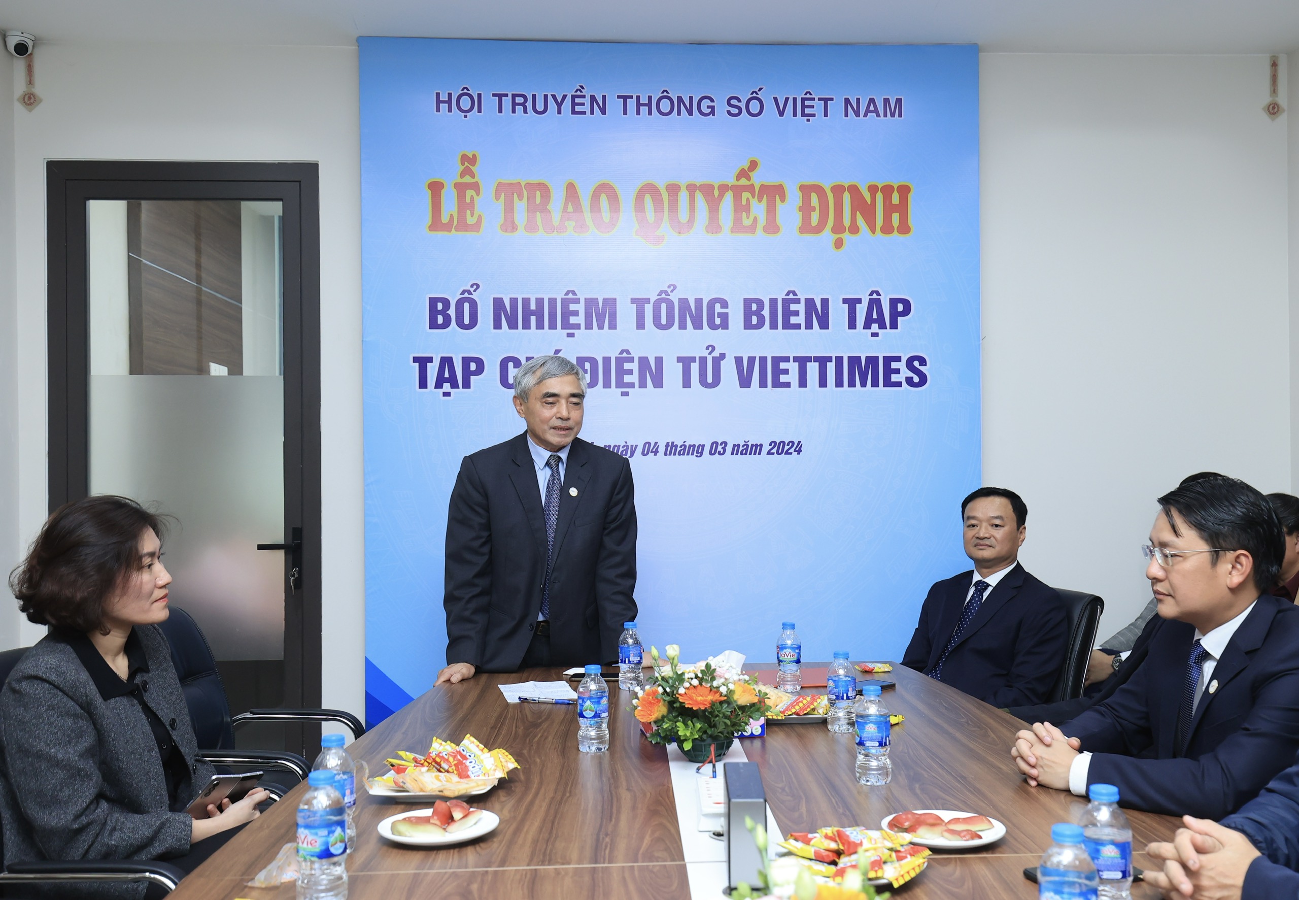 Ông Nguyễn Bá Kiên làm Tổng biên tập Tạp chí điện tử Viettimes- Ảnh 4.
