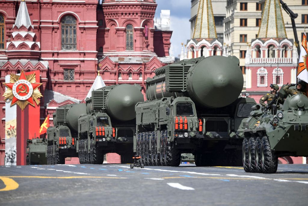 Trong thông điệp Liên bang 2024, Tổng thống Putin cũng đã nhấn mạnh Nga sở hữu kho vũ khí hạt nhân quy mô lớn, được đặt trong trạng thái “hoàn toàn sẵn sàng triển khai”, đồng thời cảnh báo các bên có ý đồ chinh phục nước Nga có thể phải lãnh hậu quả bi thảm.(Ảnh: Getty)