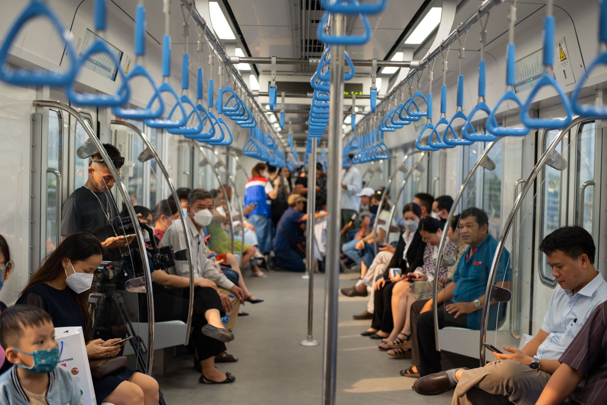 Metro Bến Thành - Suối Tiên sẽ vận hành 7 đoàn tàu trong tháng 7- Ảnh 1.