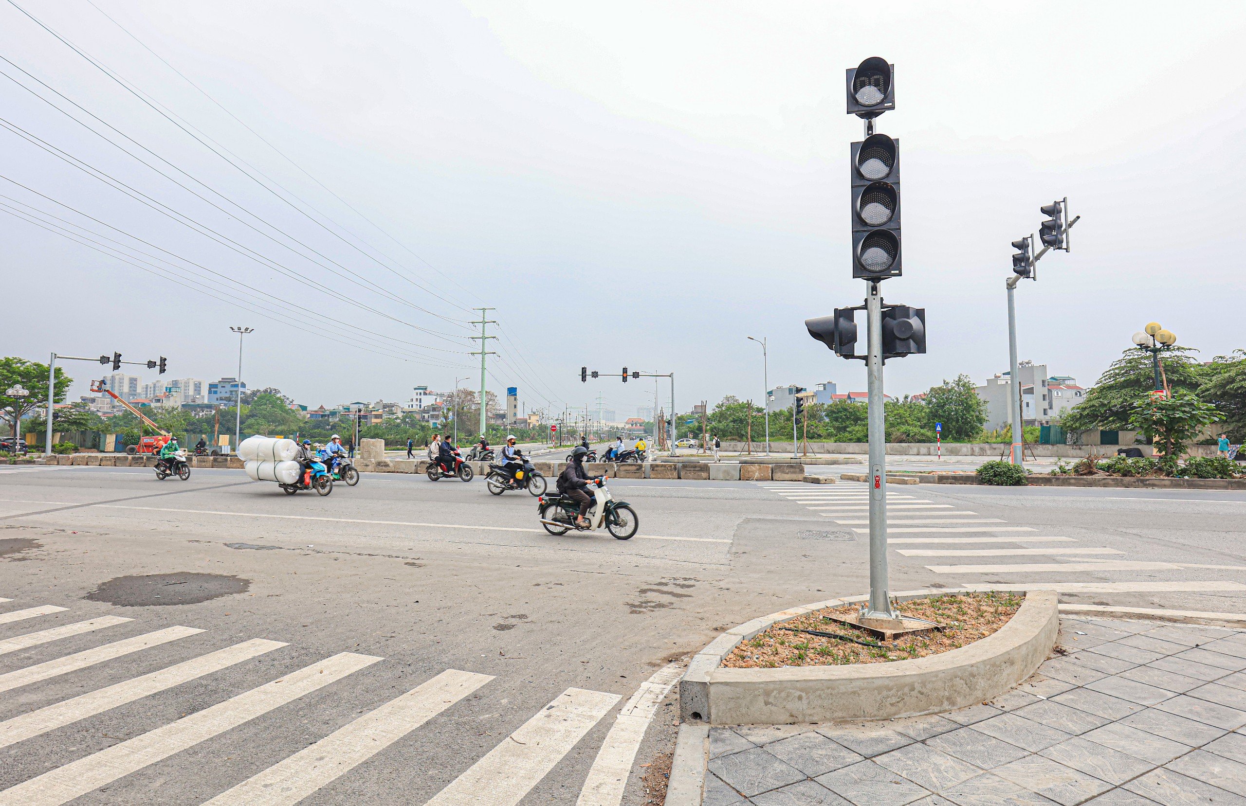 Đường nối khu đô thị Xuân Phương đi quốc lộ 32 vẫn dang dở sau nhiều năm thi công- Ảnh 8.