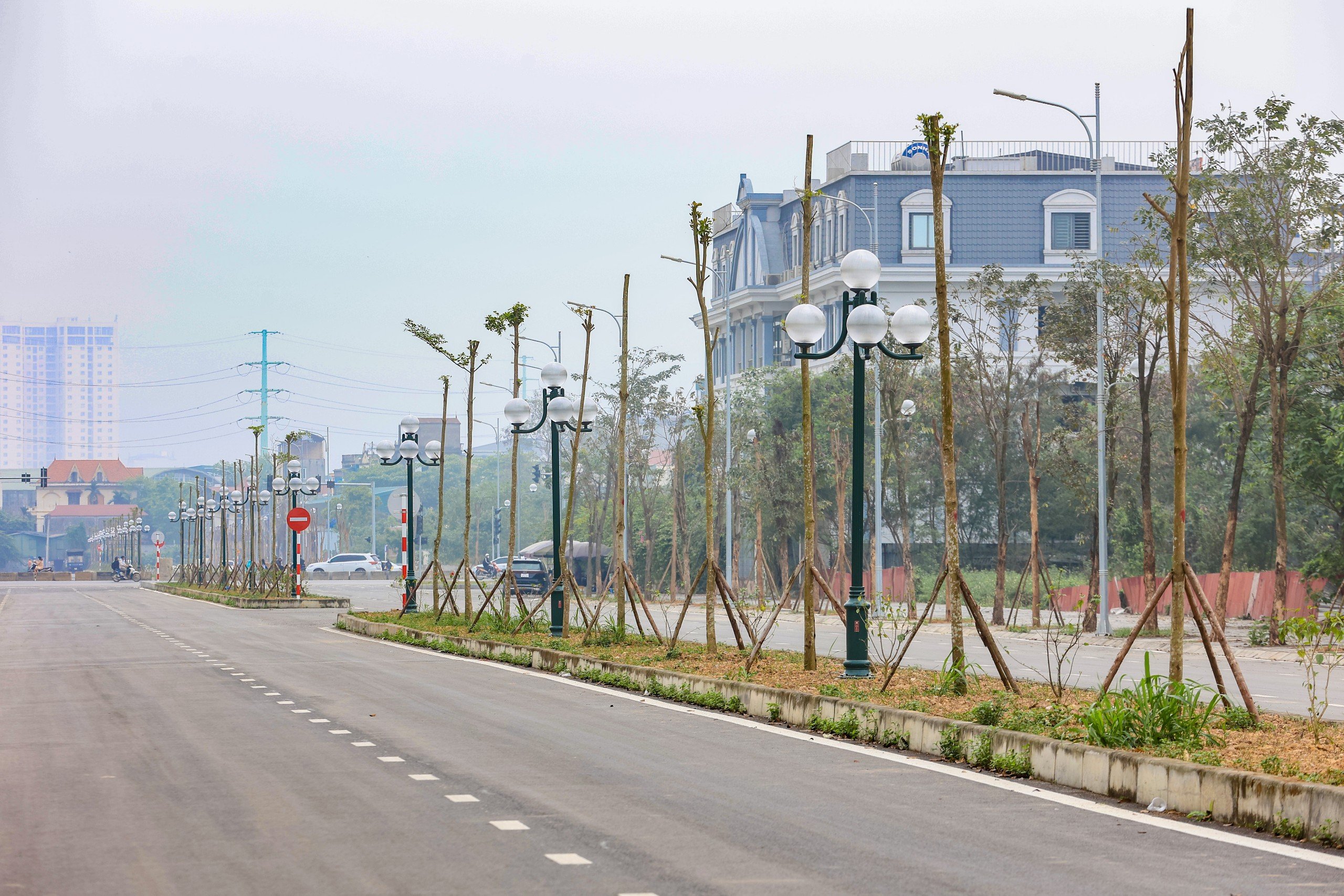 Đường nối khu đô thị Xuân Phương đi quốc lộ 32 vẫn dang dở sau nhiều năm thi công- Ảnh 7.