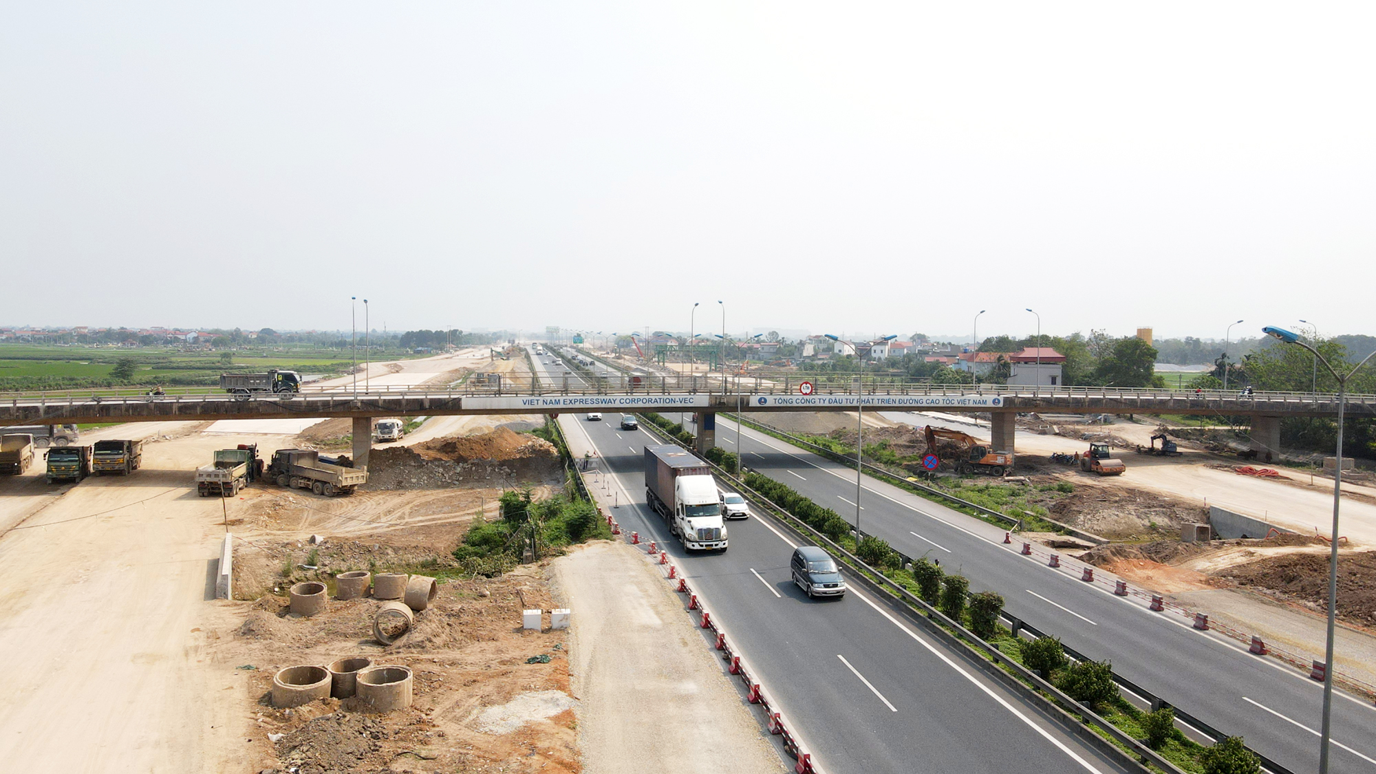 Diện mạo mới Dự án nút giao cao tốc đa tầng 1.400 tỷ đồng ở Hà Nam- Ảnh 20.