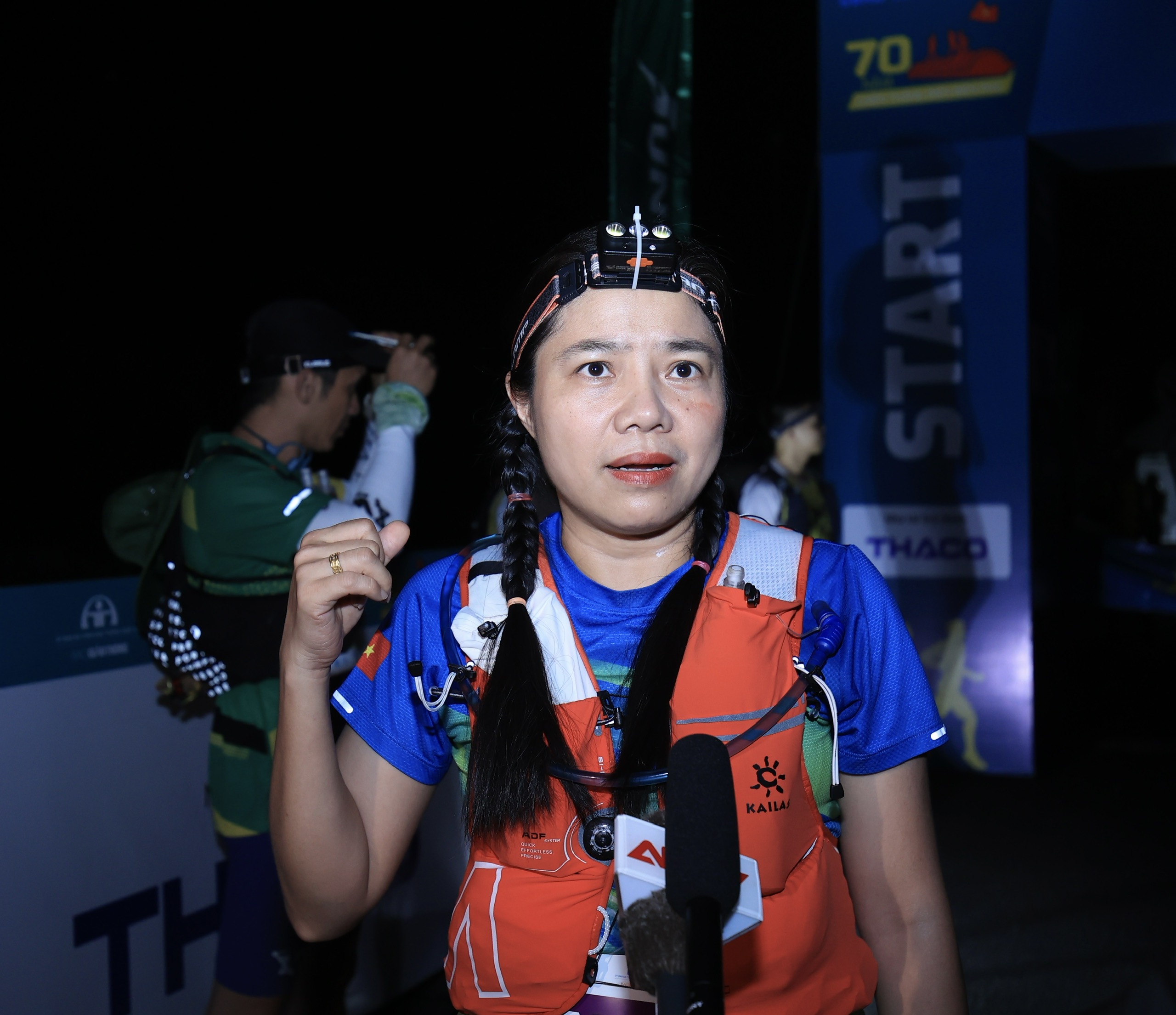 Trực tiếp: Giải THACO Marathon vì ATGT - Điện Biên Phủ 2024 thành công rực rỡ- Ảnh 50.