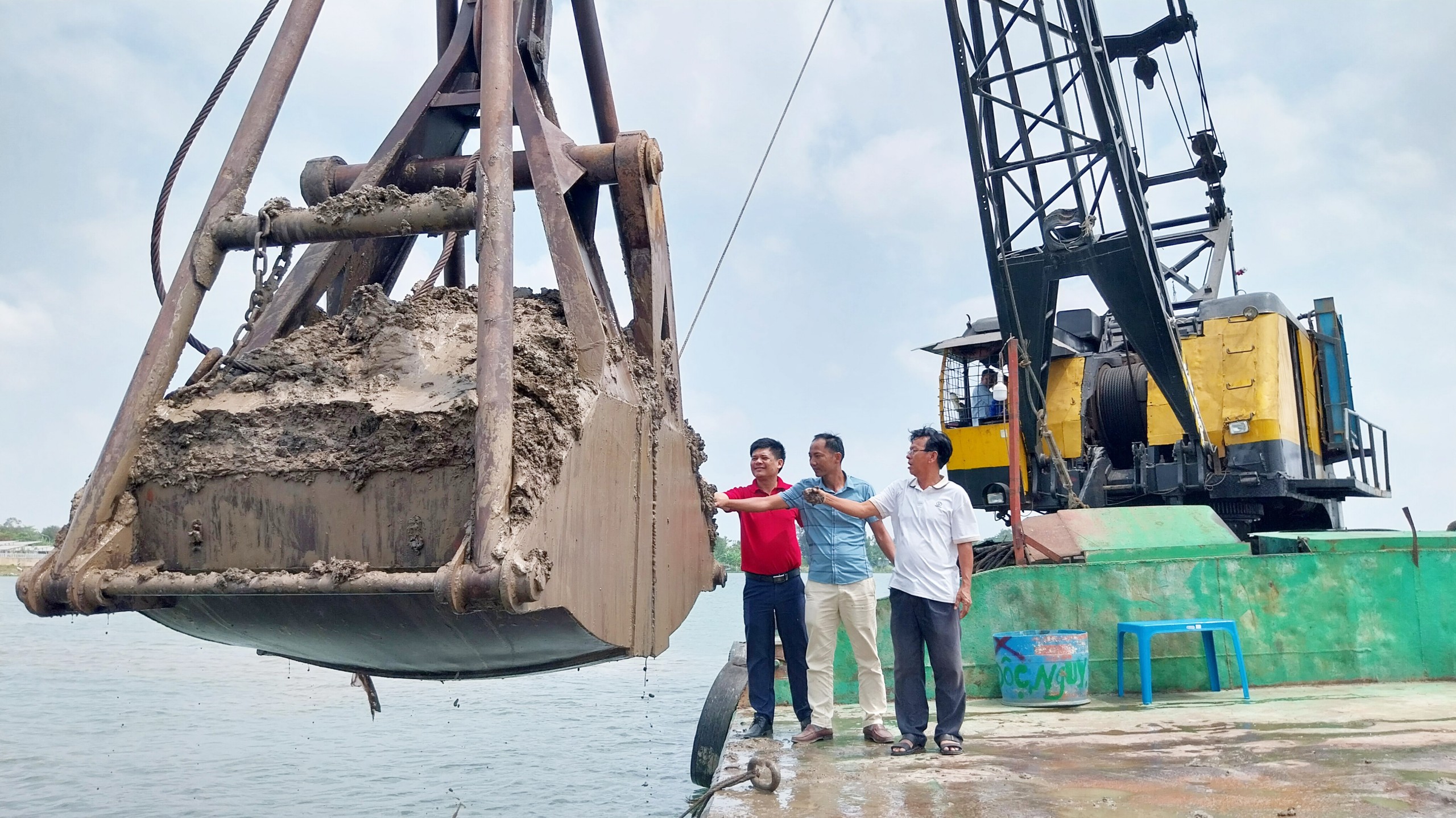 Mỏ cát thứ tư ở An Giang phục vụ cao tốc Cần Thơ - Cà Mau bắt đầu khai thác- Ảnh 1.